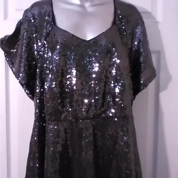 Lane Bryant Black Sequin Top - Picture 1 of 3